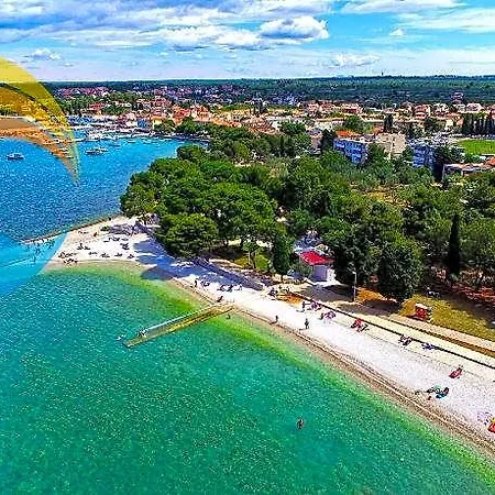 Hotel 2047 Fažana