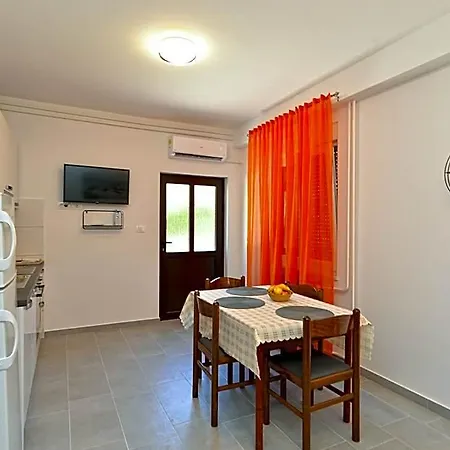 Hotel 2047 Fažana